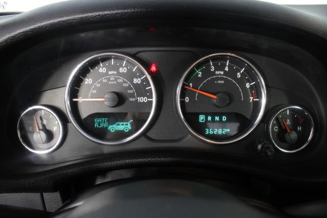 Used 2016 Jeep Wrangler Sport w/ Quick Order Package 24S image 8