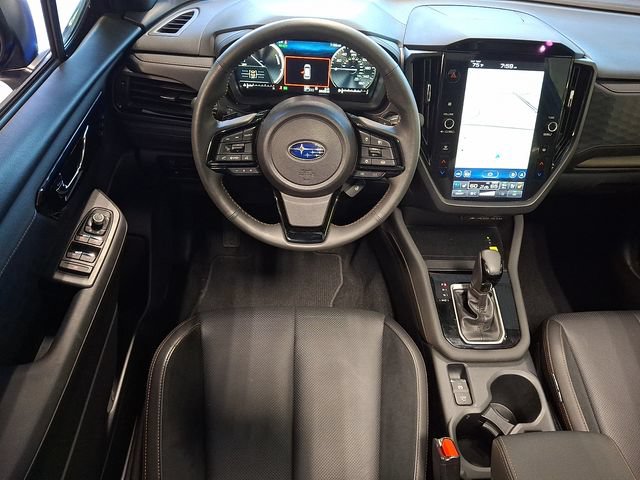 Used 2025 Subaru Forester Touring AWD/4WD image 11