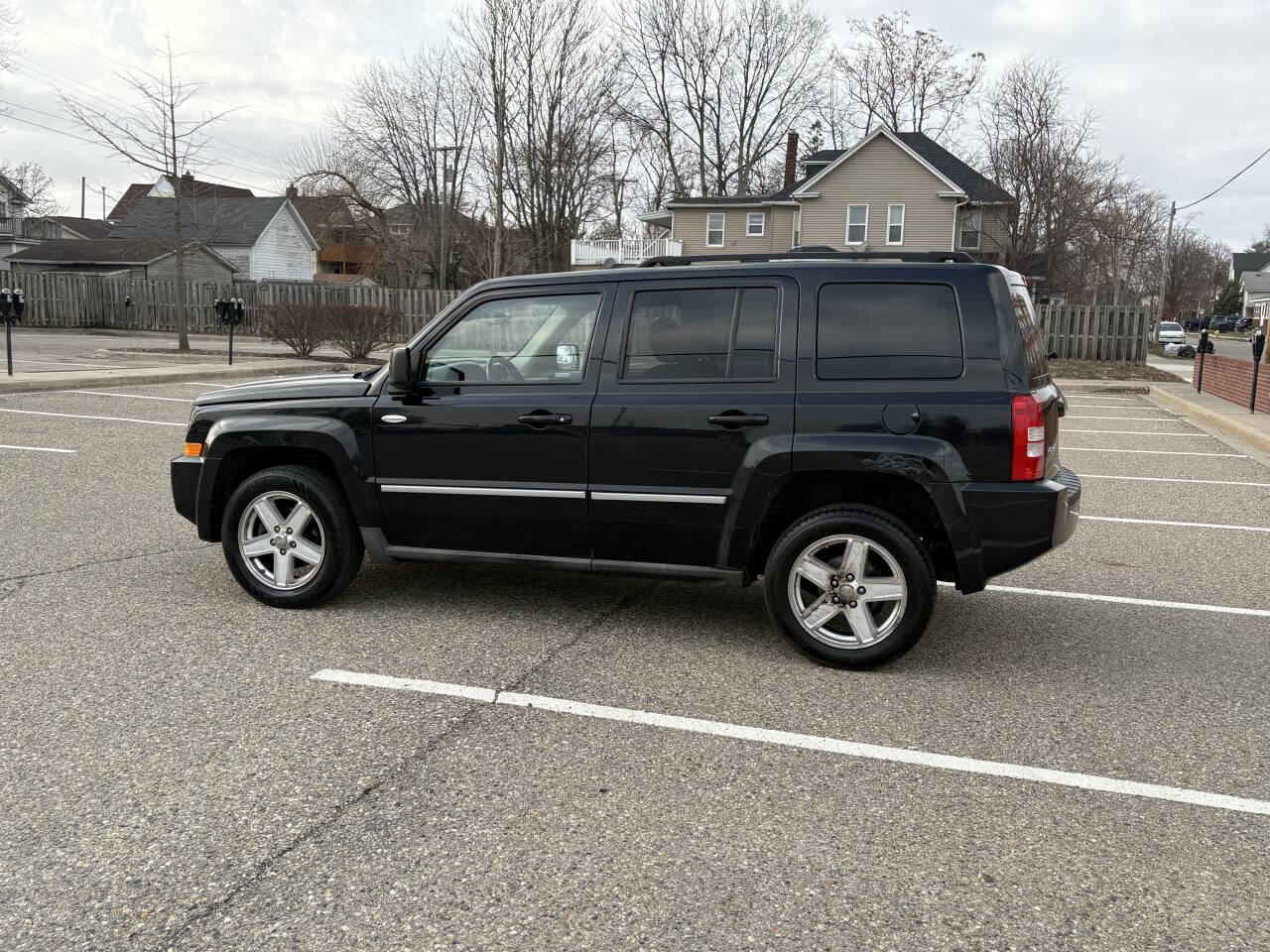 Used 2010 Jeep Patriot Latitude image 18