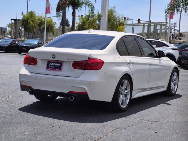 Used 2017 BMW 340i Sedan RWD image 5