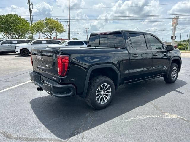 Used 2020 GMC Sierra 1500 AT4 w/ AT4 Premium Package AWD/4WD image 6