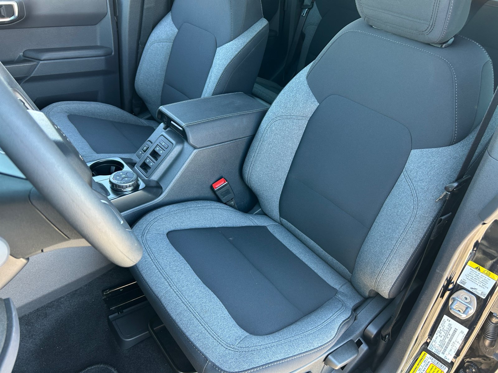 New 2025 Ford Bronco 4-Door AWD/4WD image 14