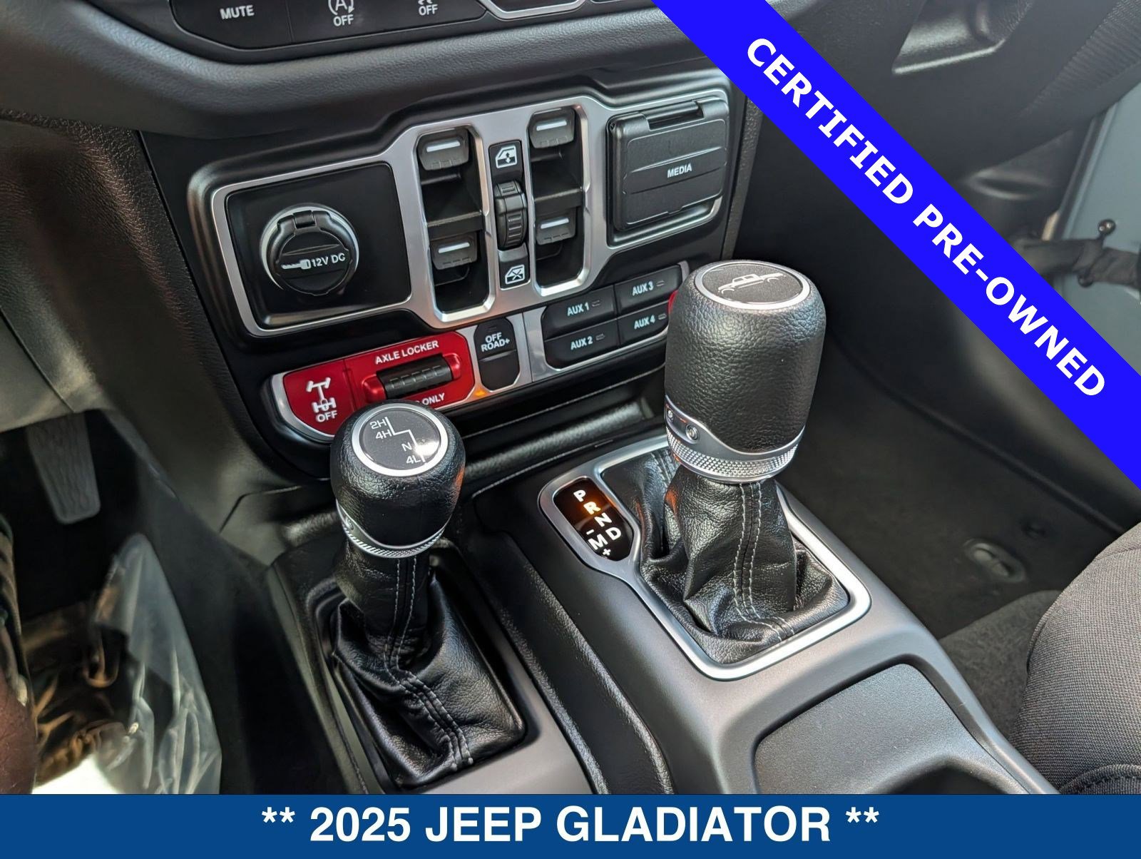 Used 2025 Jeep Gladiator Mojave w/ Safety Group image 33