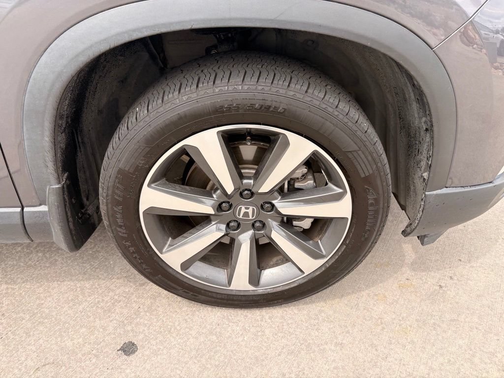 Used 2023 Honda Pilot Elite image 35