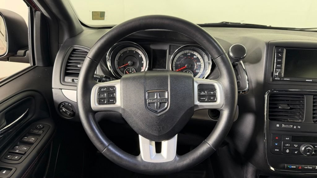 Used 2019 Dodge Grand Caravan GT FWD image 16