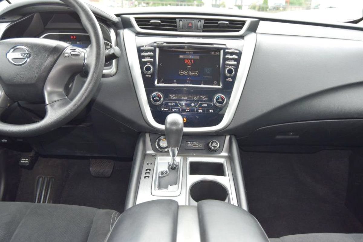 Used 2019 Nissan Murano S AWD/4WD image 30