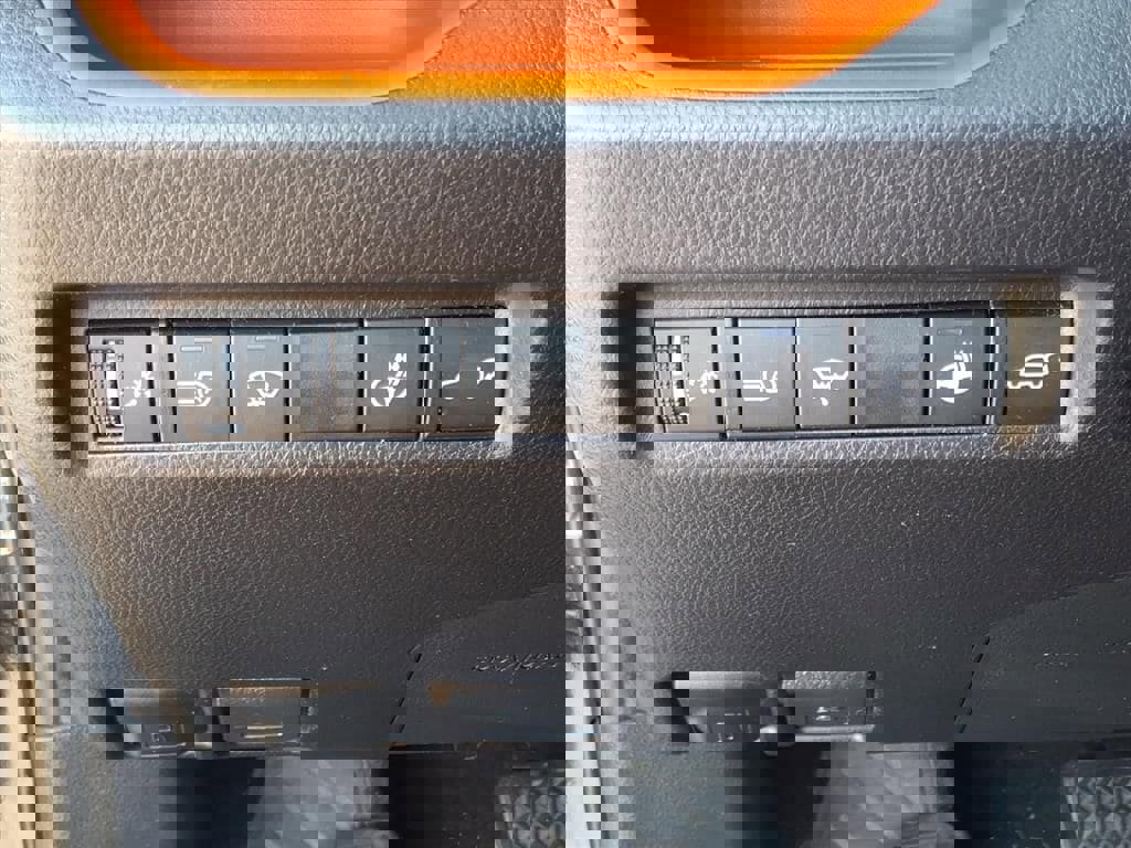 Used 2019 Toyota RAV4 Adventure w/ Cold Weather Package image 16