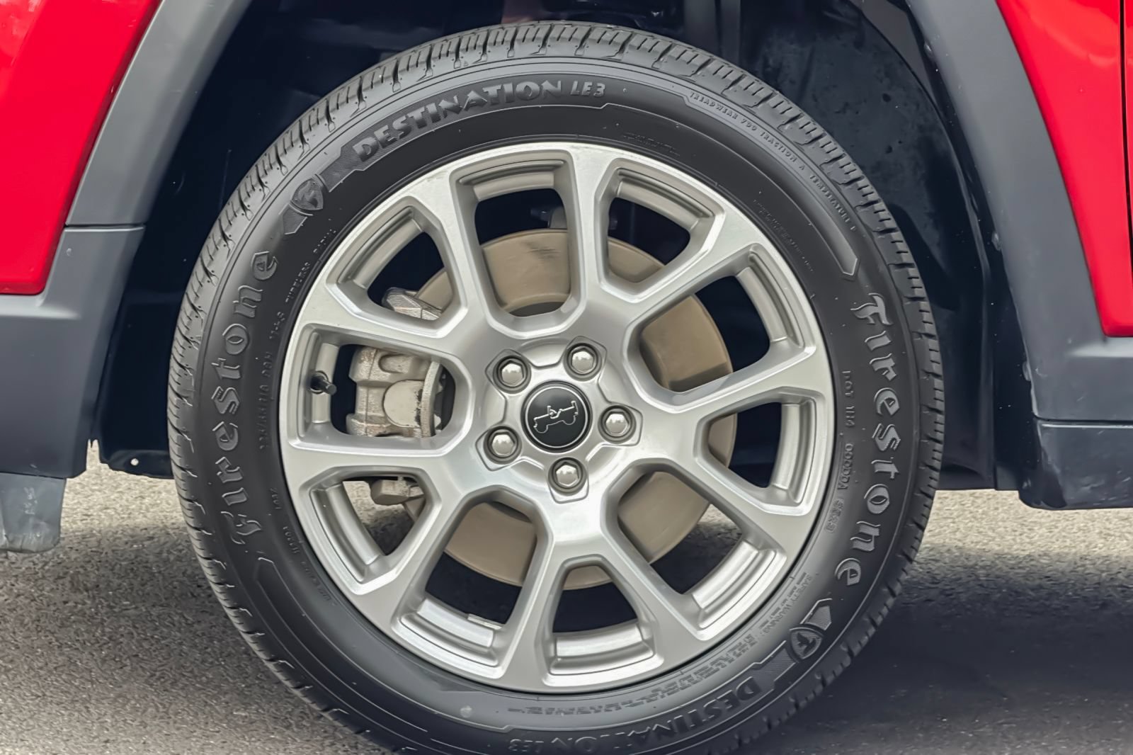 Used 2025 Jeep Compass Limited AWD/4WD image 37