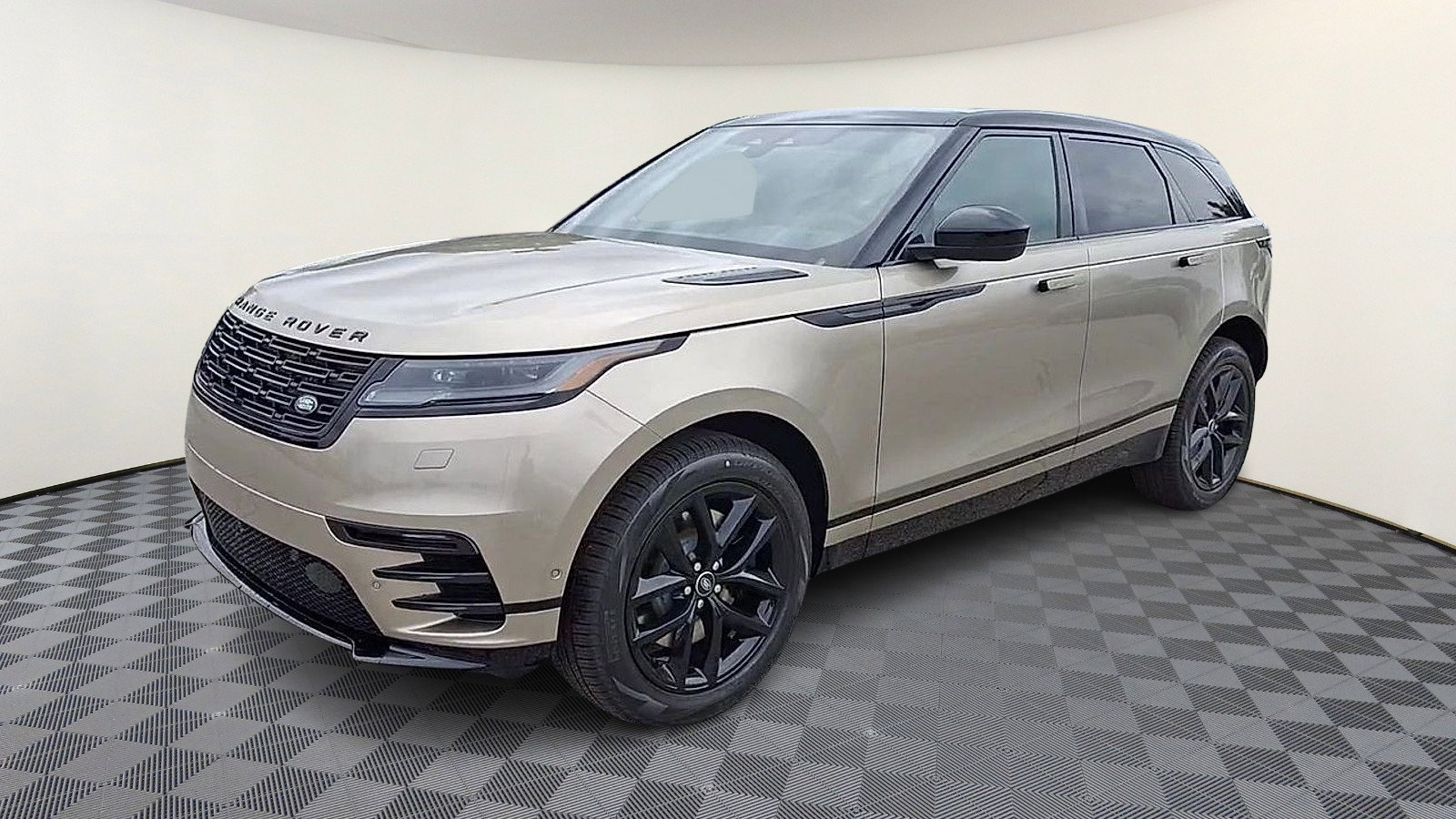 Certified 2026 Land Rover Range Rover Velar Dynamic SE image 4