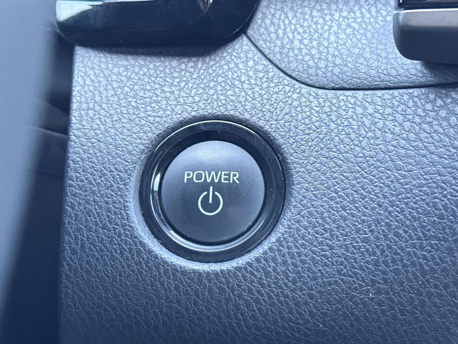 Used 2025 Toyota Camry SE FWD image 26