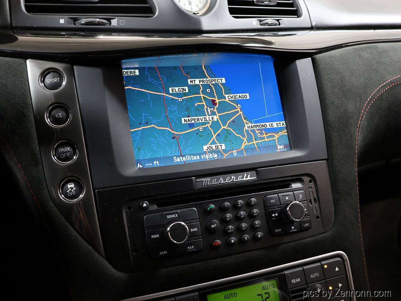 Used 2015 Maserati GranTurismo Sport RWD image 23