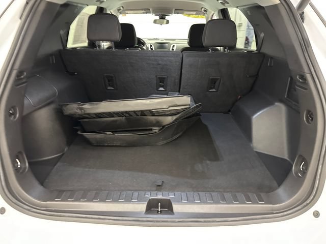Used 2022 Chevrolet Equinox LT FWD image 22