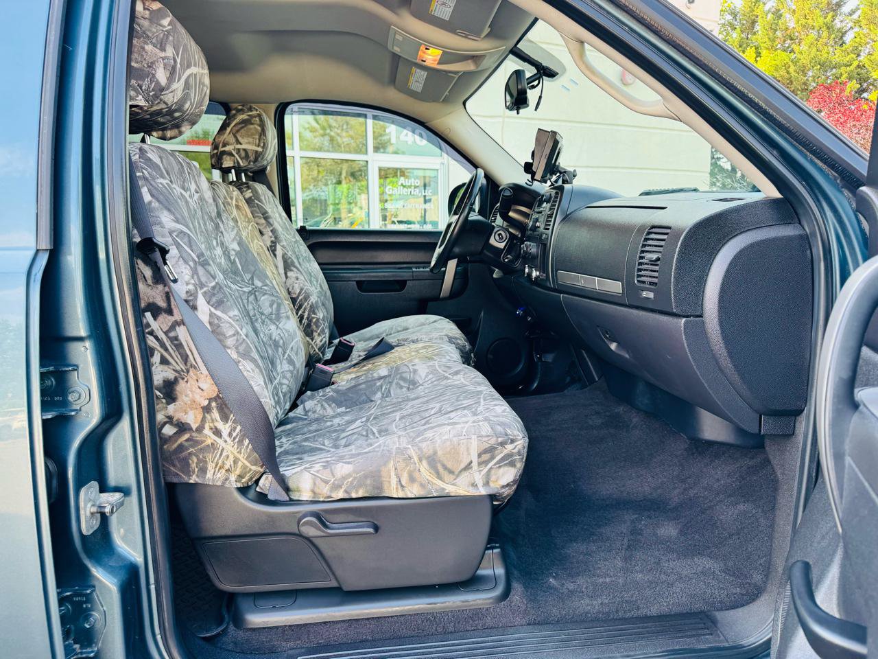 Used 2010 Chevrolet Silverado 2500 LT AWD/4WD image 17