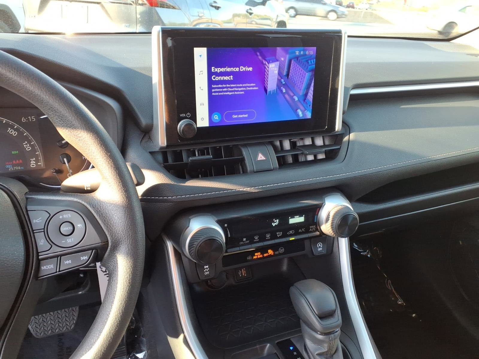 Certified 2024 Toyota RAV4 LE AWD/4WD image 9