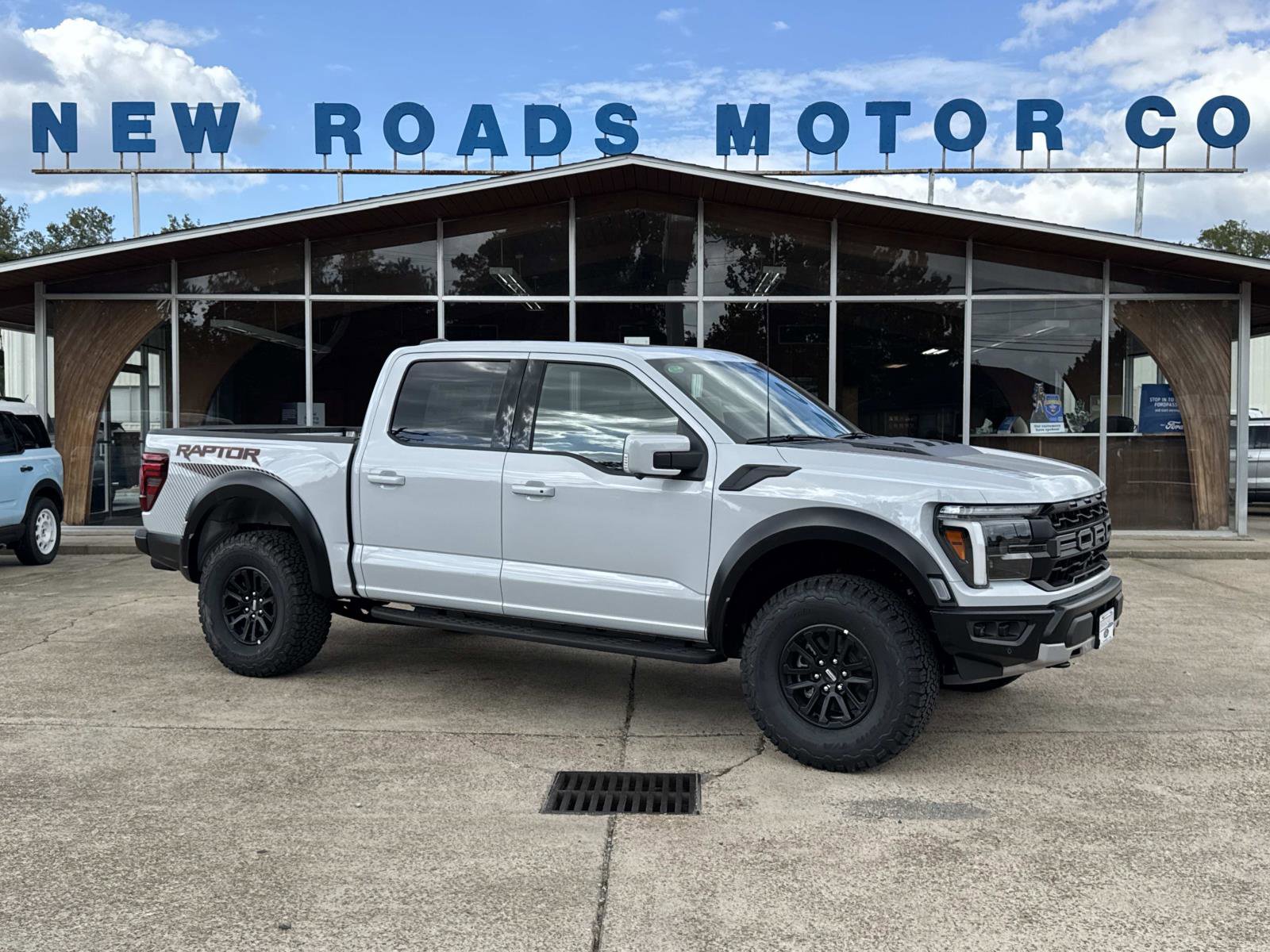 New 2025 Ford F150 Raptor