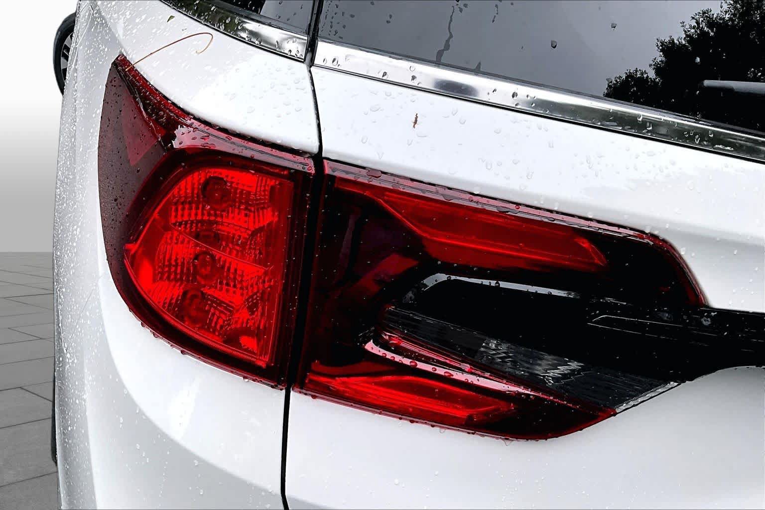 New 2027 Honda Odyssey Elite image 12