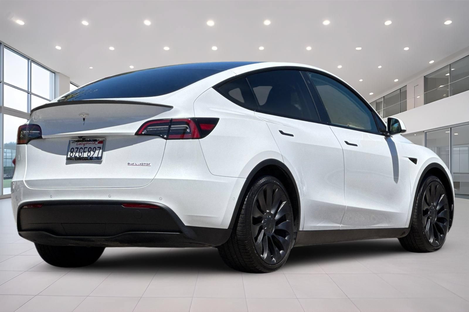 Used 2022 Tesla Model Y Performance AWD/4WD image 4