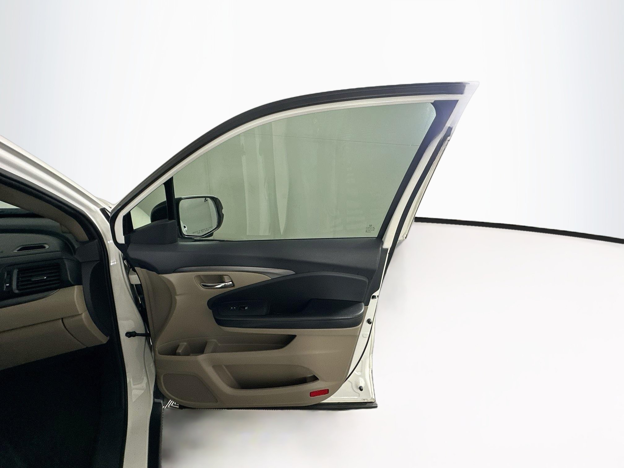 Used 2016 Honda Pilot EX image 32