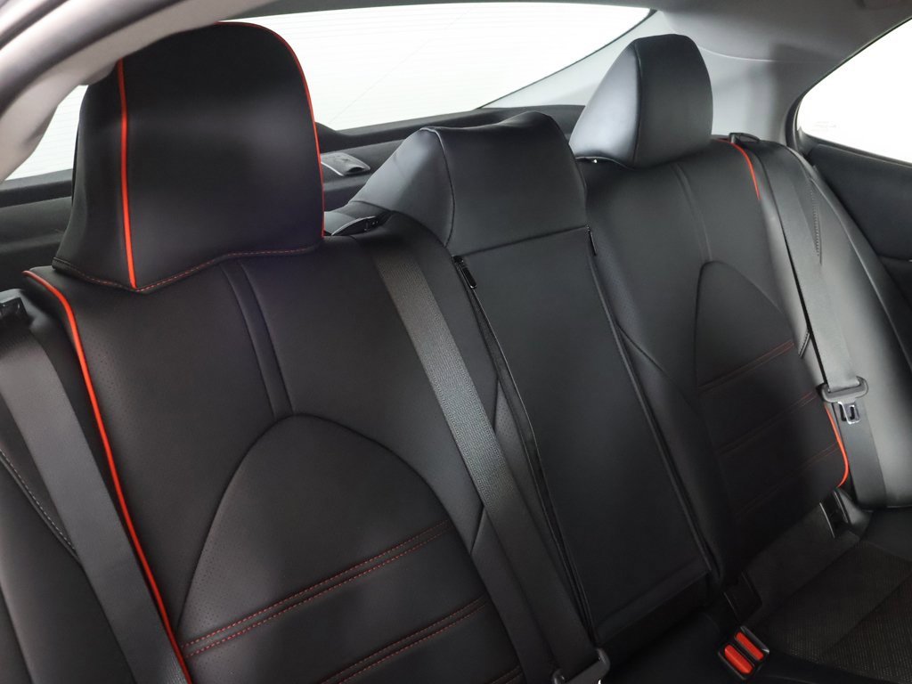 Used 2022 Toyota Camry XSE image 32