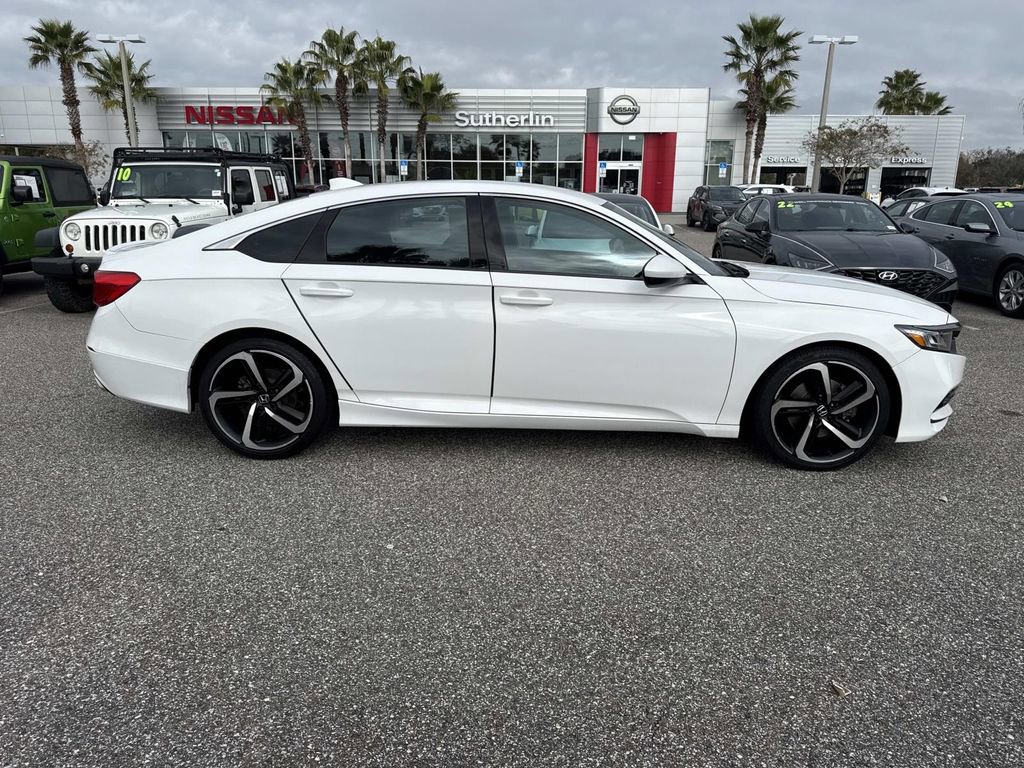 Used 2020 Honda Accord Sport image 2