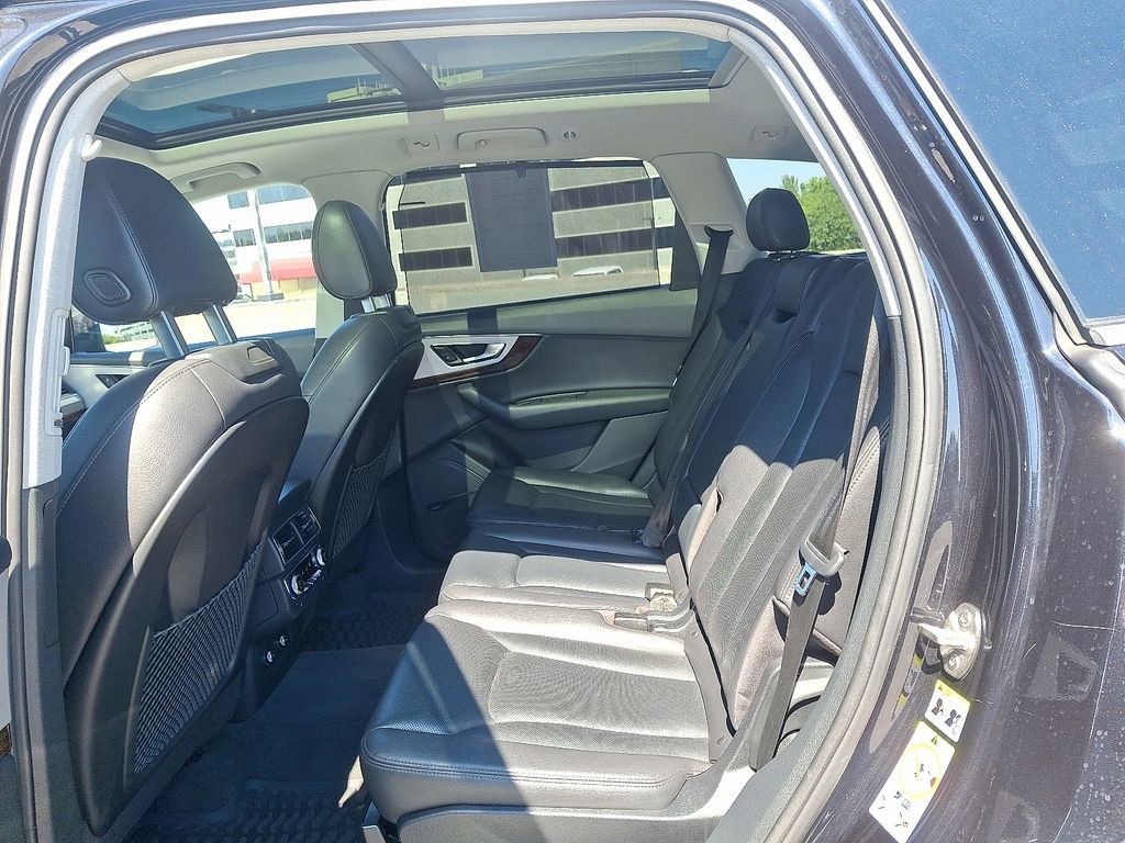 Used 2019 Audi Q7 2.0T Premium Plus w/ Premium Plus Package image 12