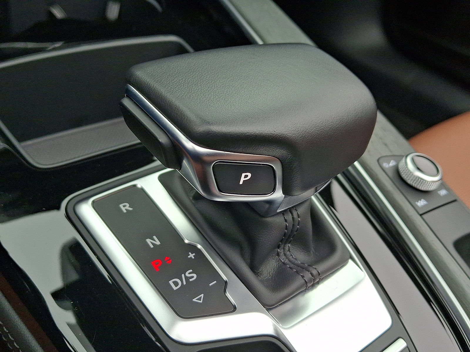 Used 2023 Audi A5 2.0T Premium Plus w/ Premium Plus image 15