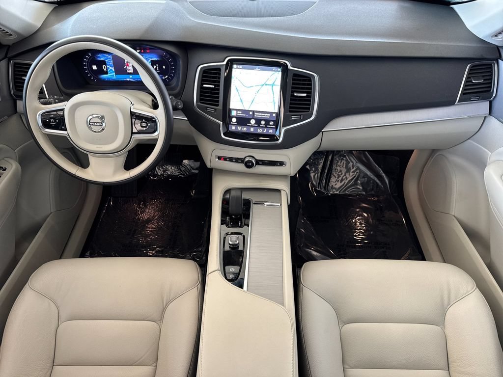 Certified 2024 Volvo XC90 B5 Core w/ Climate Package AWD/4WD image 12