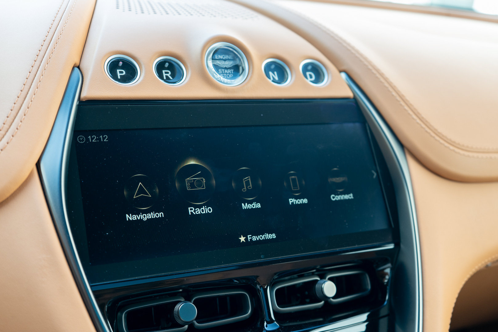 Used 2023 Aston Martin DBX 707 AWD/4WD image 21