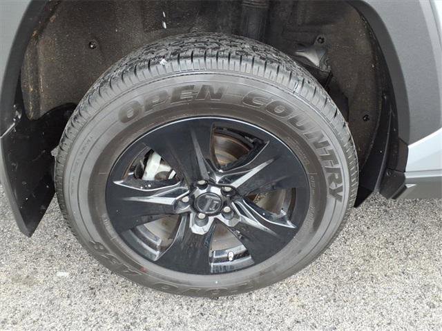 Certified 2024 Toyota RAV4 LE image 26