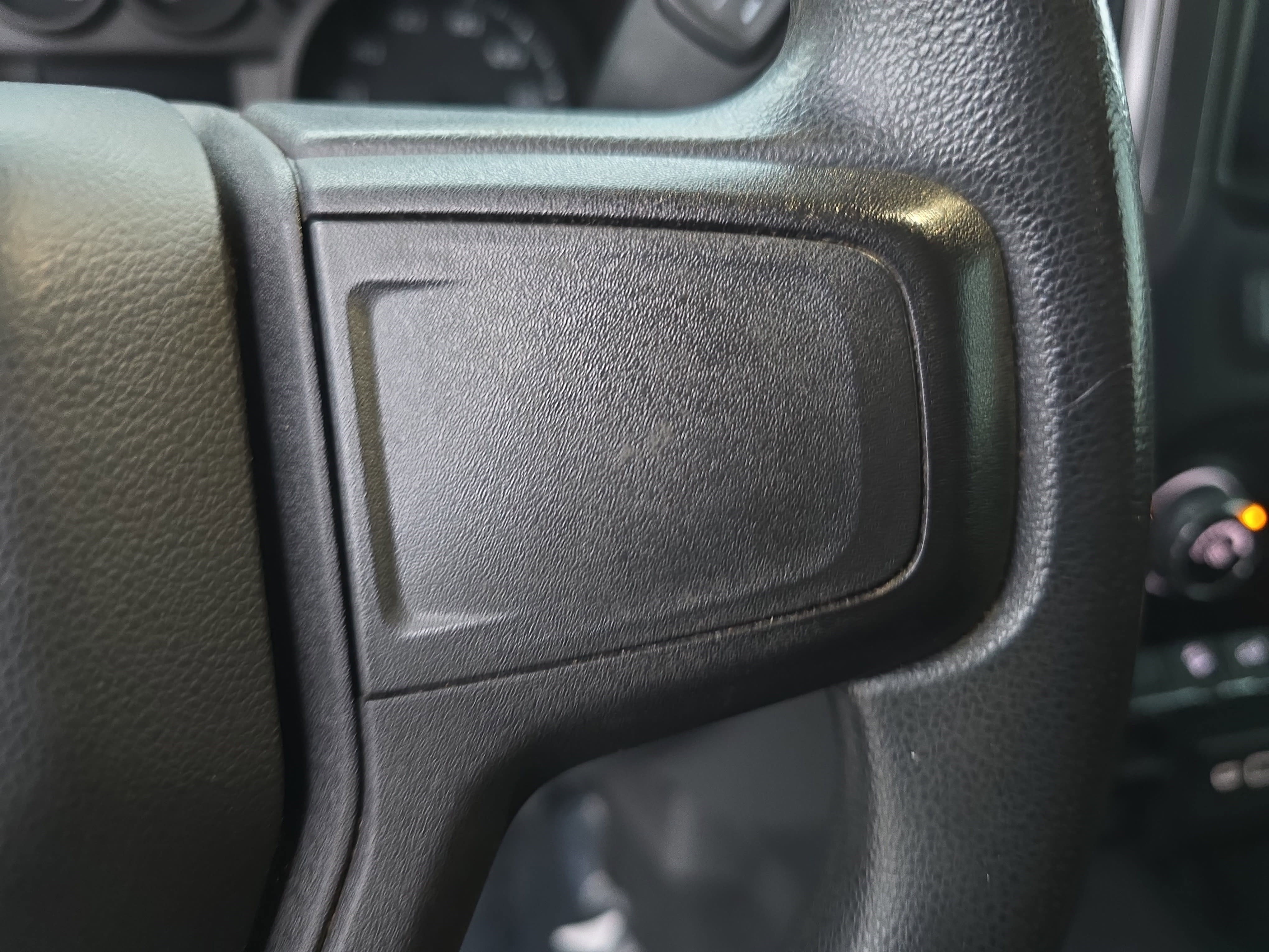 Used 2021 Chevrolet Silverado 1500 Custom Trail Boss w/ LPO, Dark Essentials Package image 17