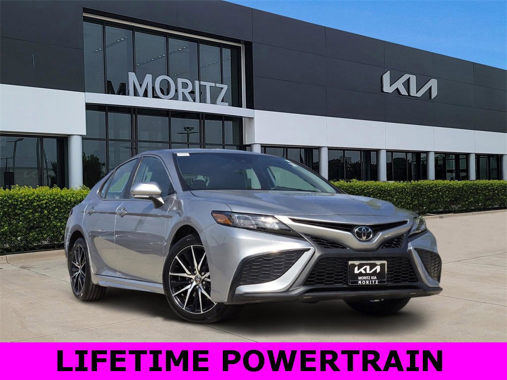 Used 2024 Toyota Camry SE