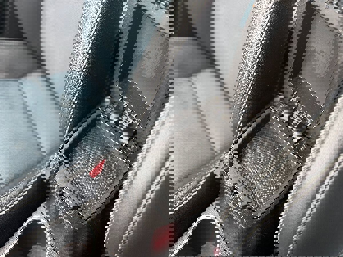 Used 2014 Toyota Corolla S image 25