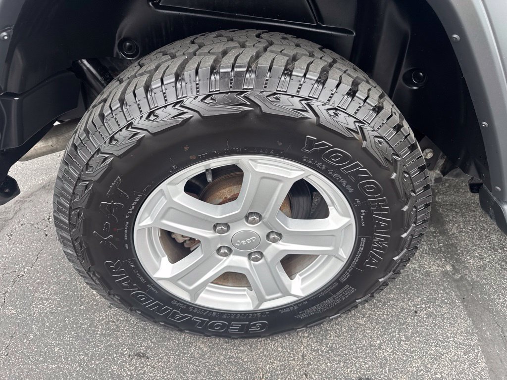 Used 2019 Jeep Wrangler Unlimited Sport AWD/4WD image 30