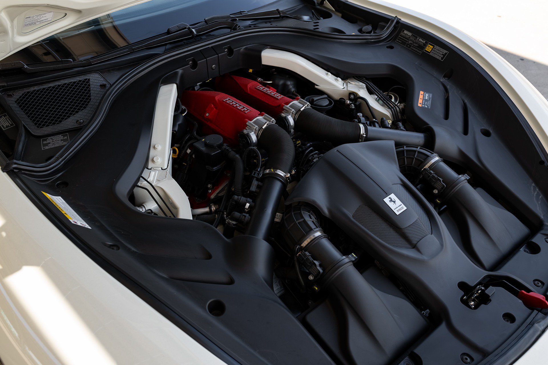Used 2025 Ferrari Roma Spider RWD image 68