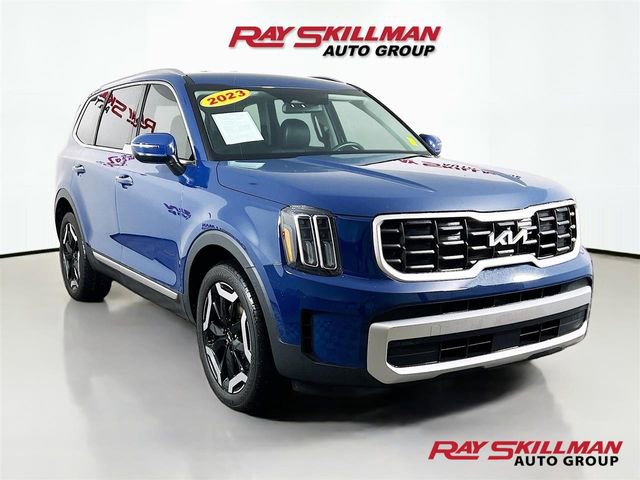 Used 2023 Kia Telluride S image 1