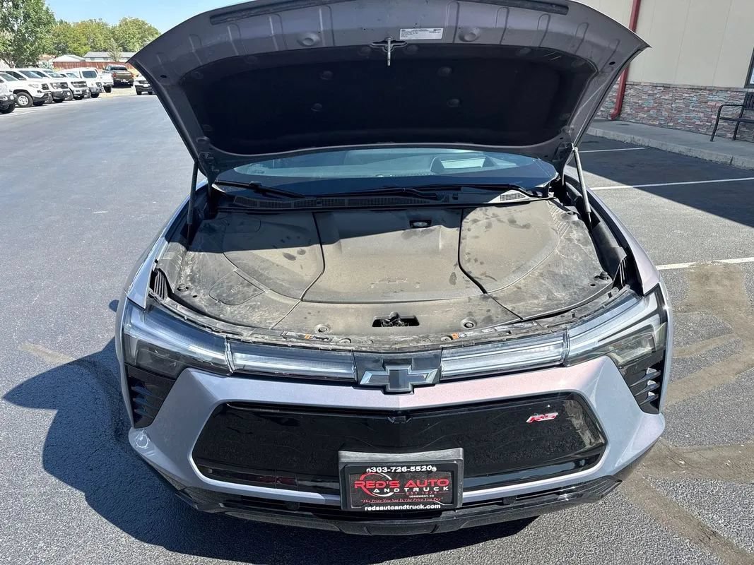 Used 2024 Chevrolet Blazer EV RS AWD/4WD image 37