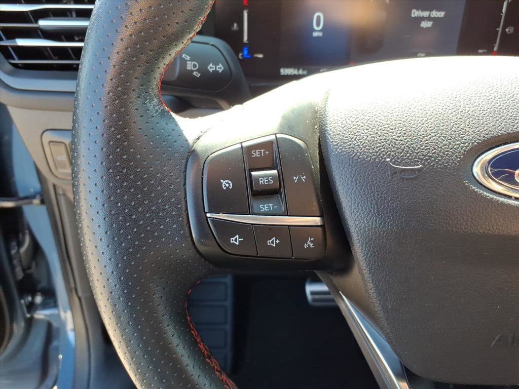 Used 2024 Ford Escape ST-Line image 18