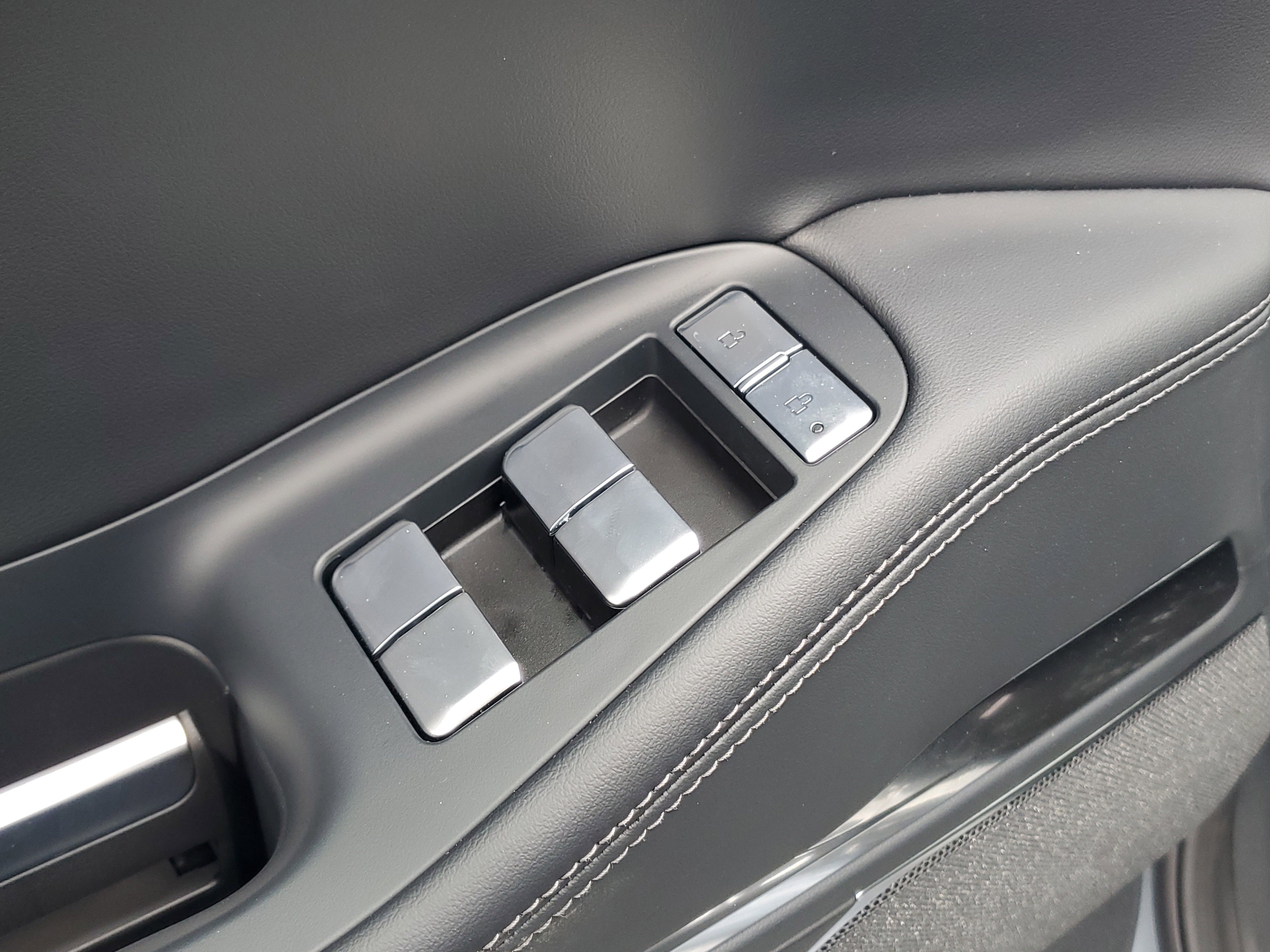 New 2025 Lincoln Navigator Reserve w/ Jet Appearance Package image 10