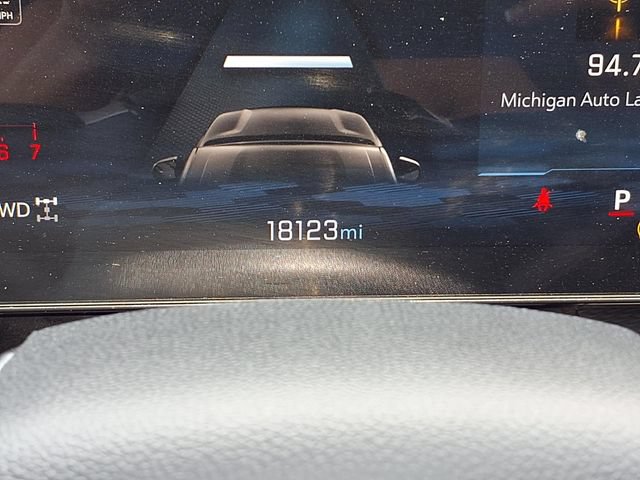 Used 2025 Chevrolet Equinox LT w/ Convenience Package II AWD/4WD image 17