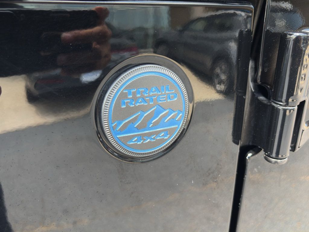 Used 2024 Jeep Wrangler Unlimited Rubicon 4xe AWD/4WD image 30