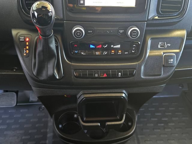 Used 2025 RAM ProMaster 2500 FWD image 15