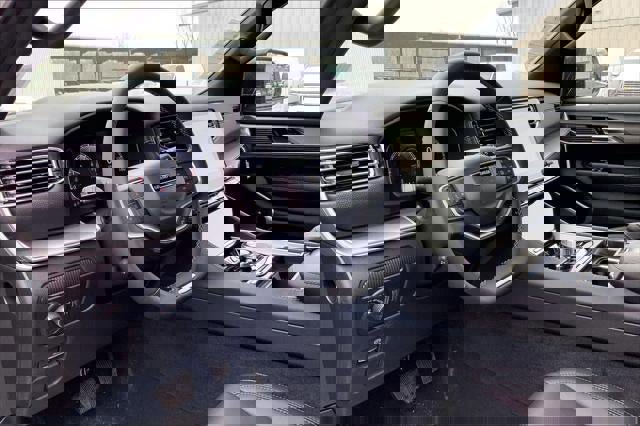 New 2026 Jeep Grand Wagoneer L Limited w/ Premium Group II image 36