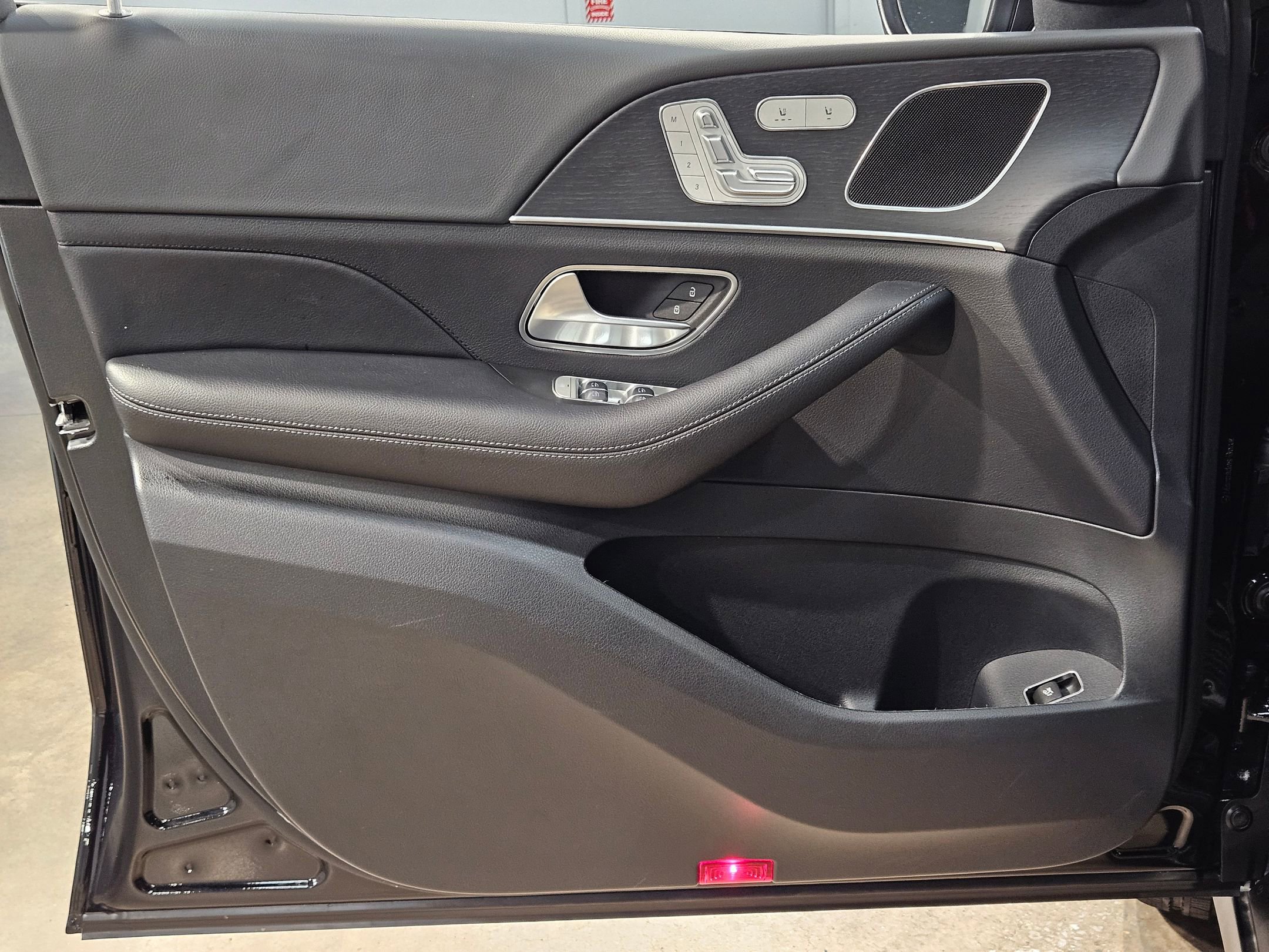 Used 2025 Mercedes-Benz GLE 450 4MATIC image 20
