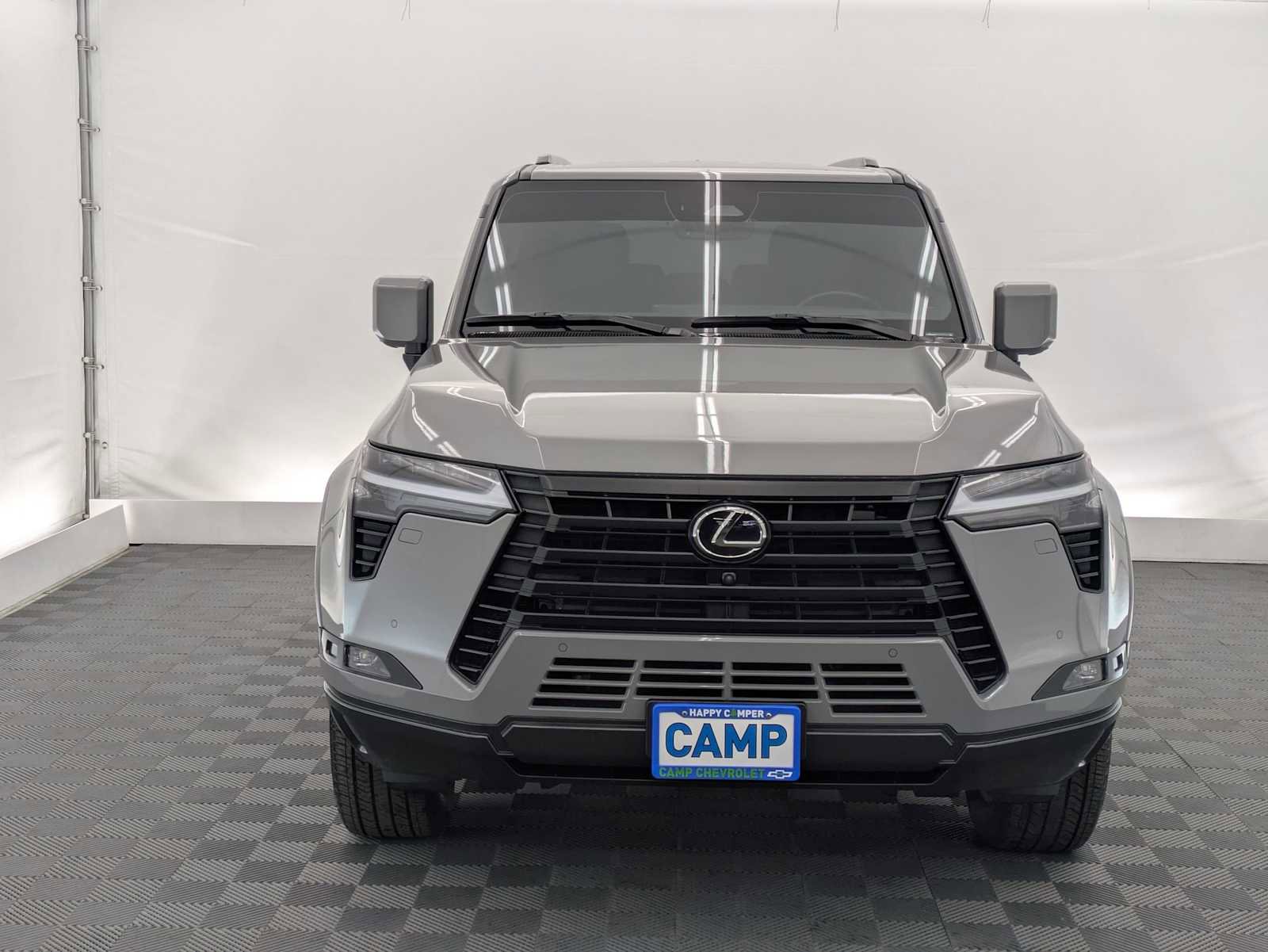 Used 2024 Lexus GX 550 w/ Cold Area Package AWD/4WD image 9