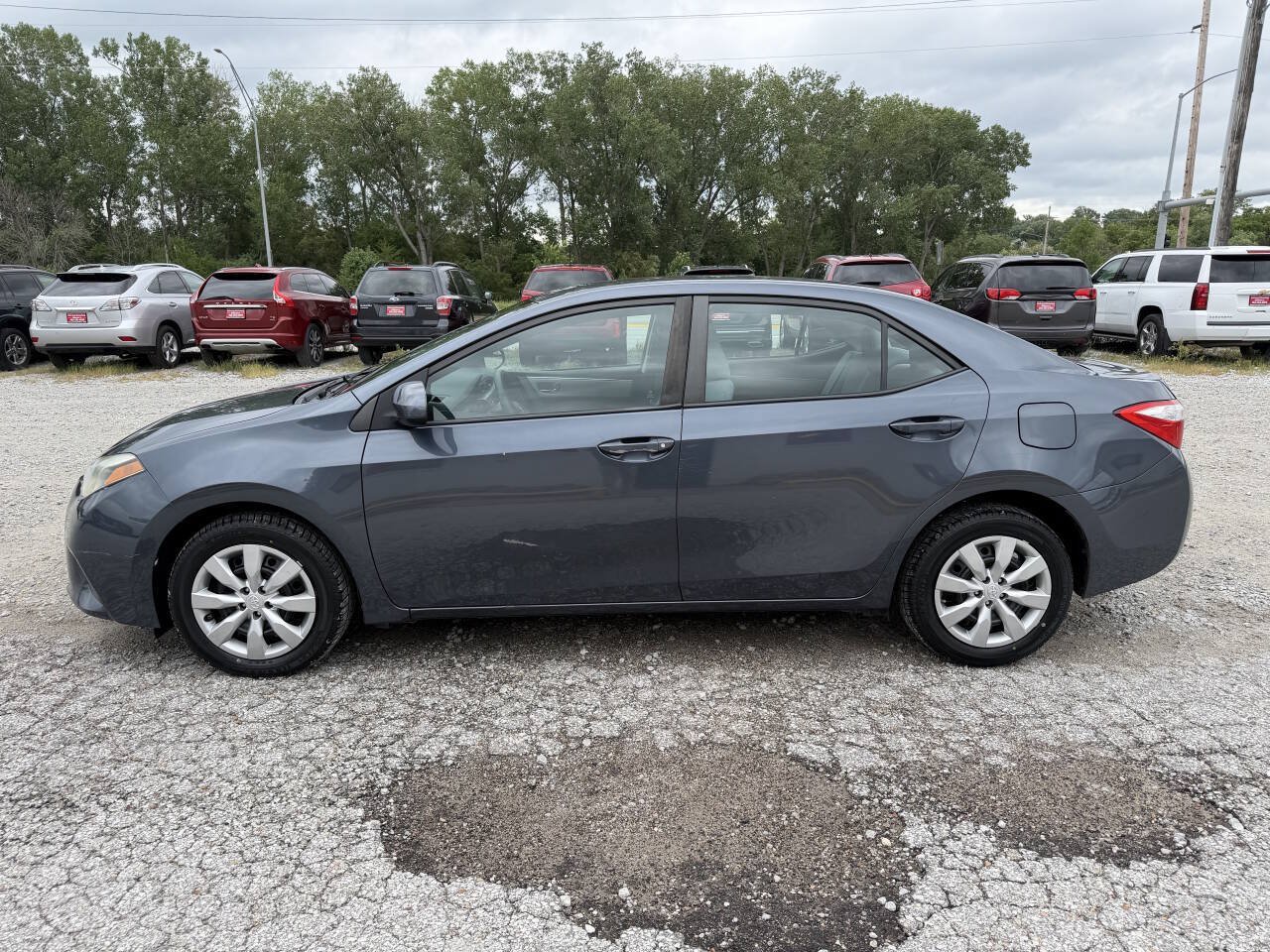 Used 2014 Toyota Corolla LE FWD image 6