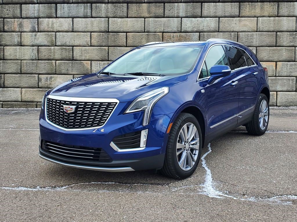 Certified 2023 Cadillac XT5 Premium Luxury w/ LPO, Floor Liner Package image 1