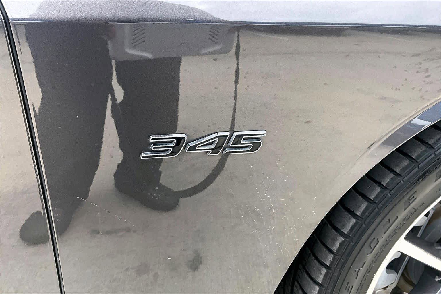 Used 2023 Dodge Challenger R/T RWD image 10