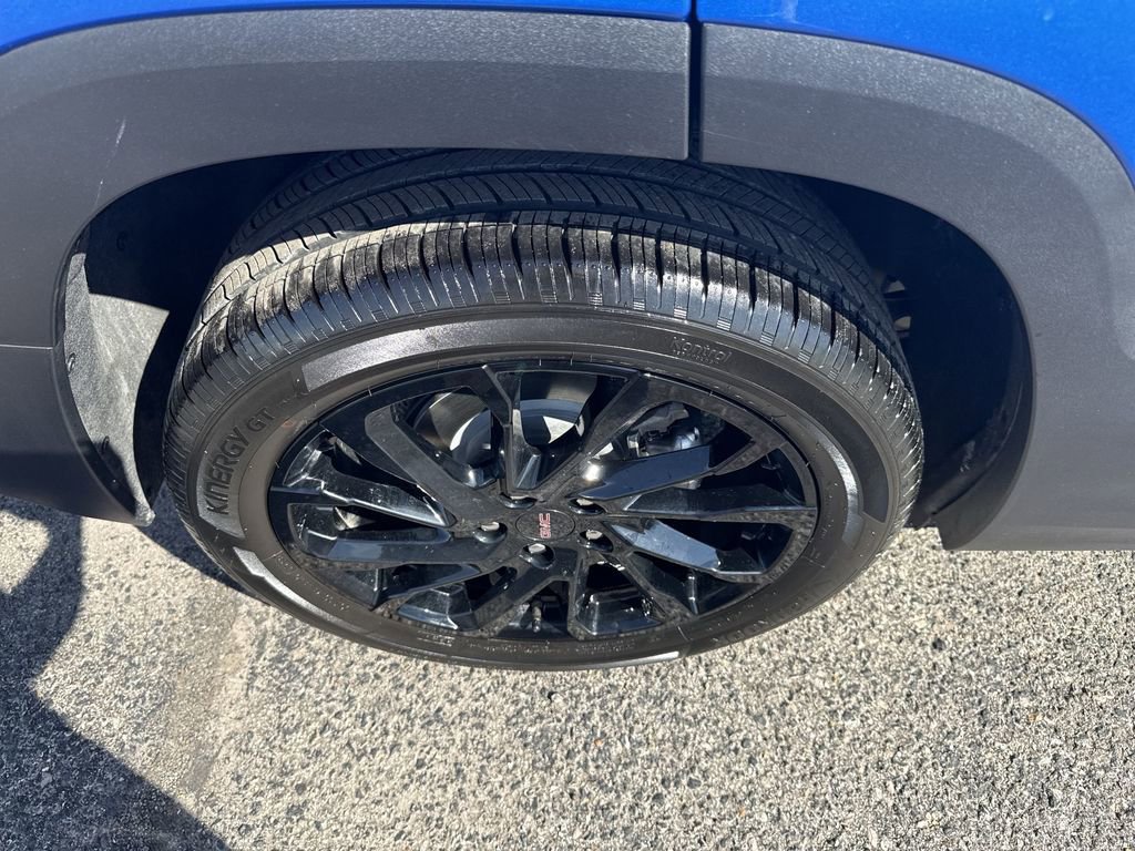 Certified 2024 GMC Terrain SLT w/ Tech Package image 40