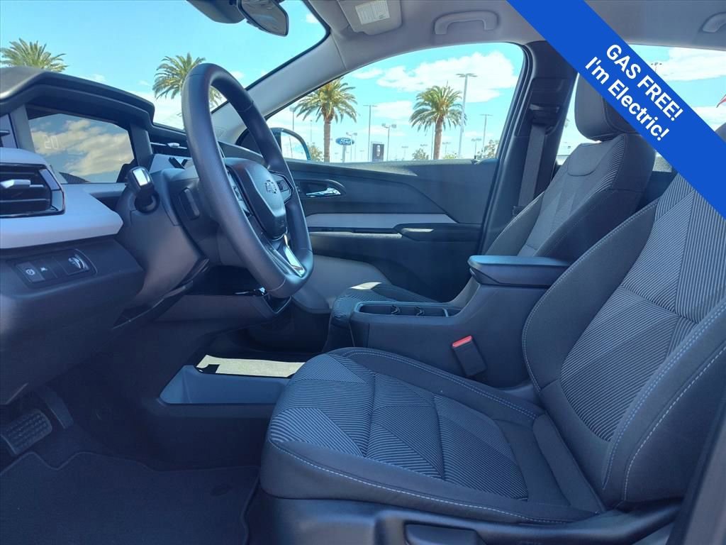 New 2027 Chevrolet Bolt LT FWD image 5