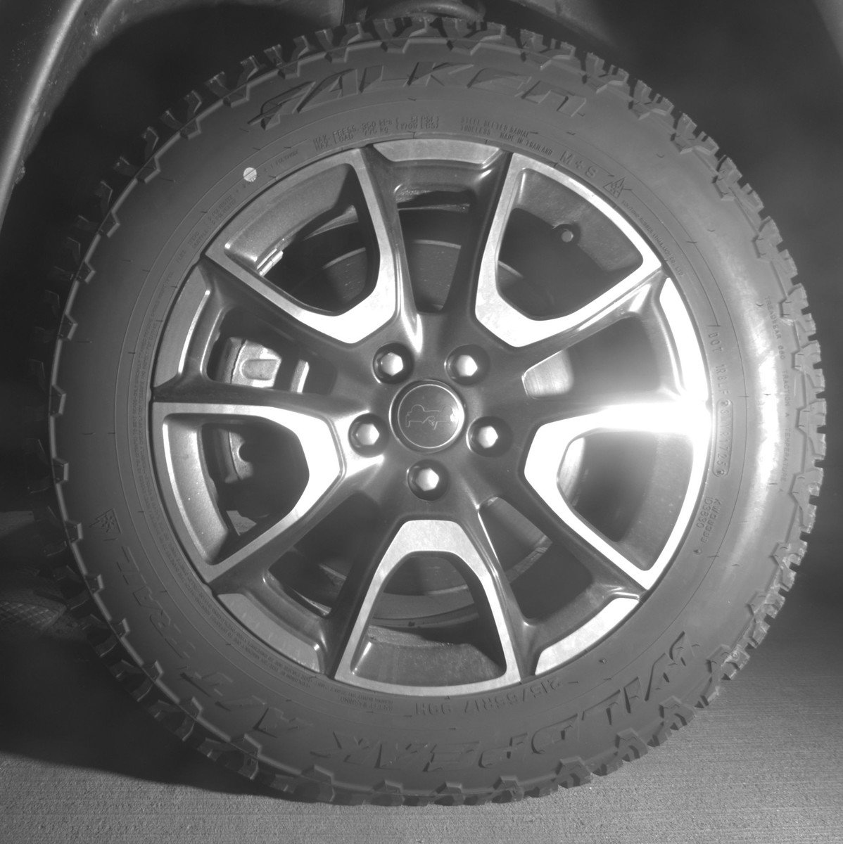 Used 2025 Jeep Compass Trailhawk image 12